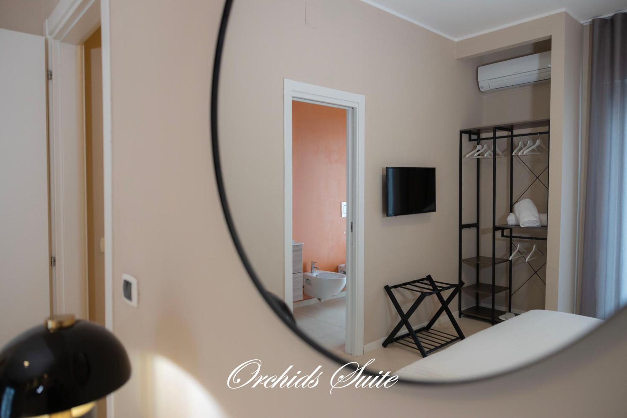 Orchids Suite Bari Buitenkant foto